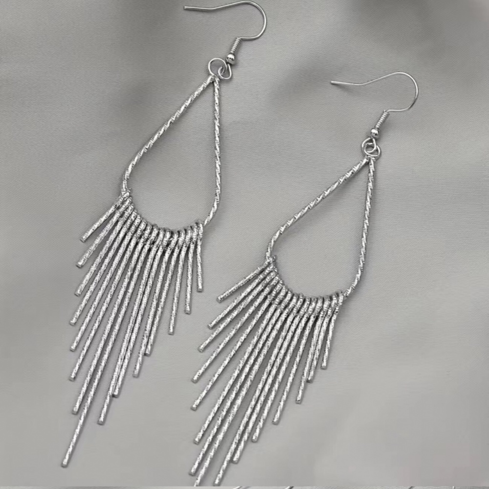 Silver plated boho water-drop tassel earrings